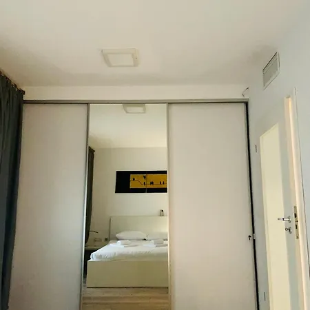 Апартаменты Urbank - Self Check-in Тимишоара